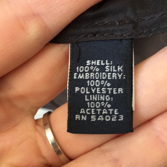 Banana Republic • LBD silk - Picture 6 of 7